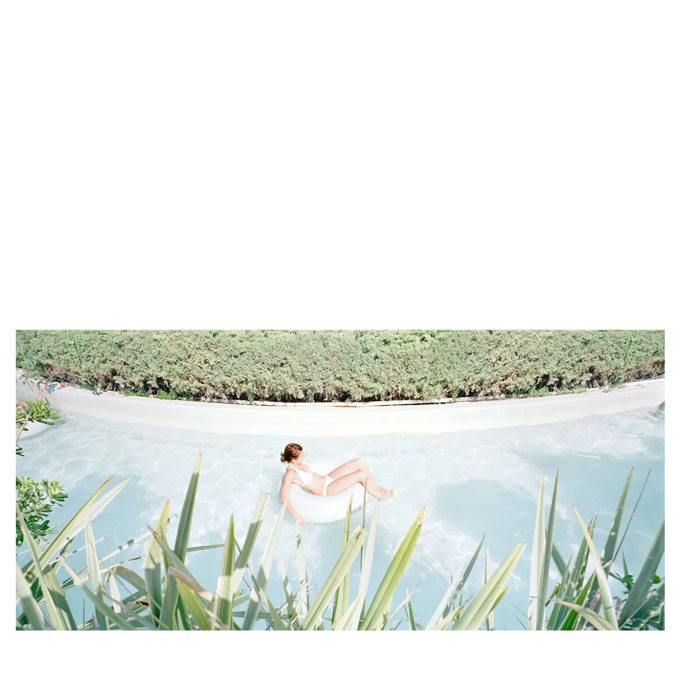 The Leisure Time SIM_TL_2772_30 Photograph