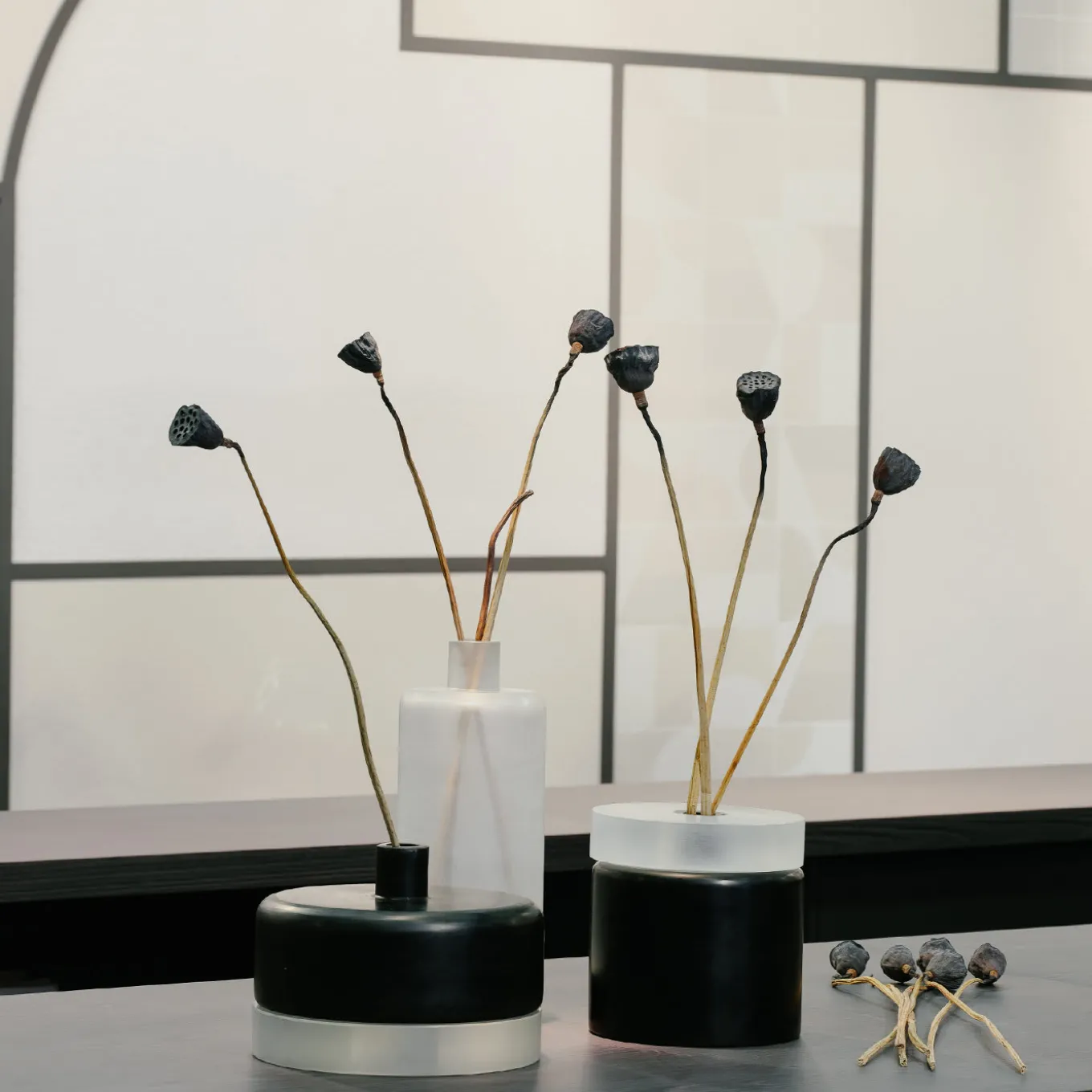 The Medium Cylinder Glass Vase in Black and White