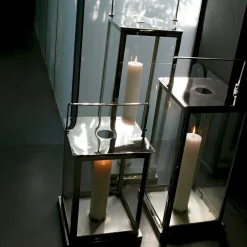 Top Tall Flat-Shaped Lantern