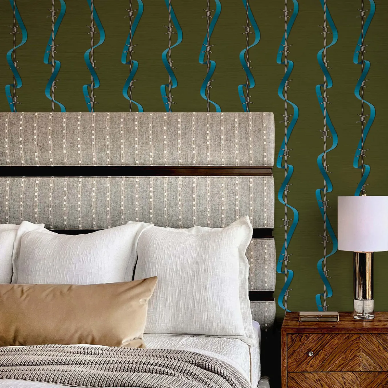 True Love Isn’t Hearts and Flowers Wallpaper by Magnus Gjoen