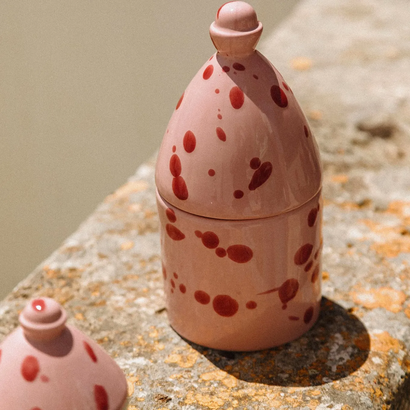 Trullo Rose and Burgundy Candle Holder