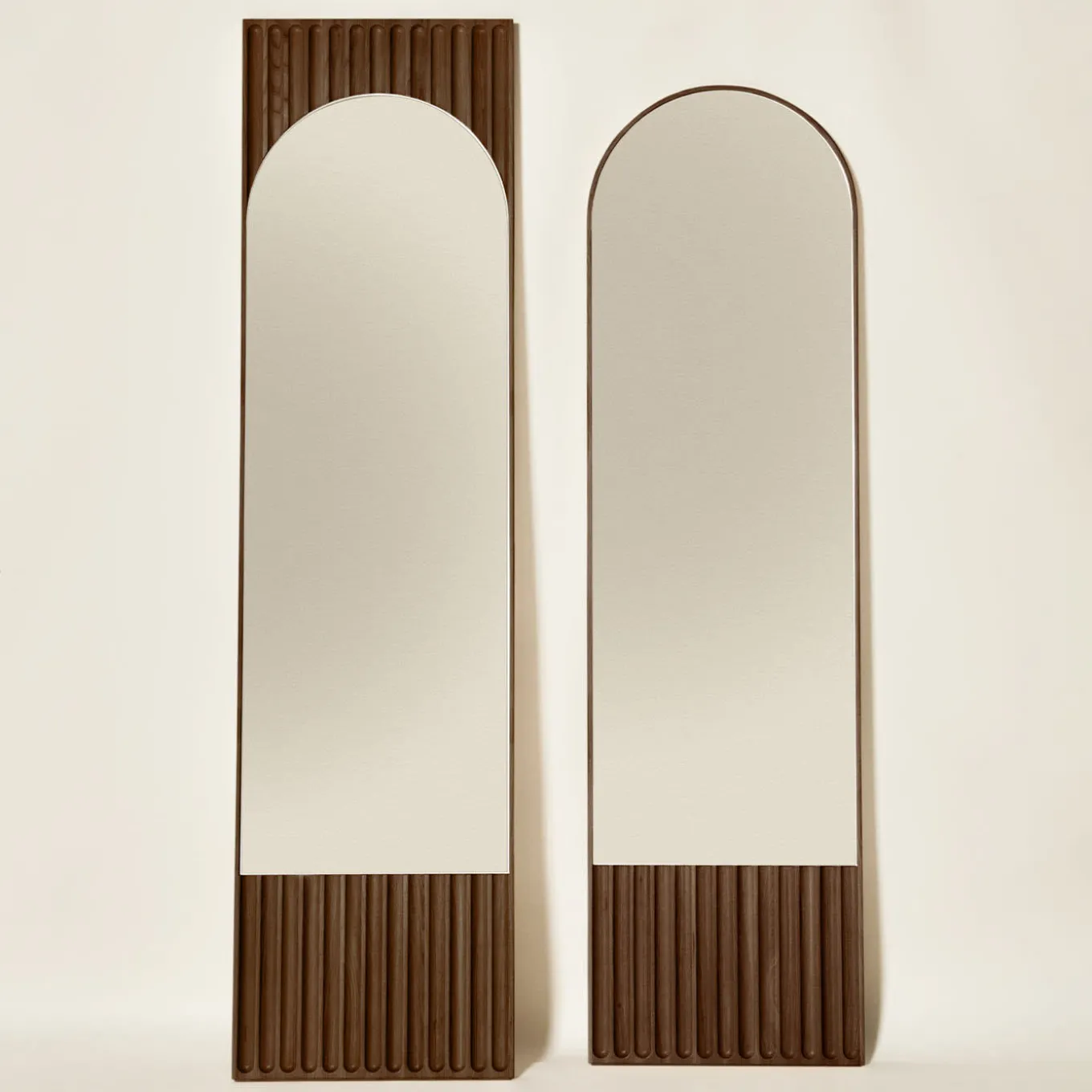 Tutto Sesto Round Brown Ash Mirror