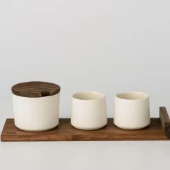 Two Sets of 2 Coffee Cups