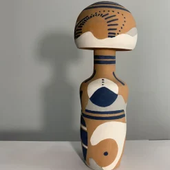 U2 Abstract Motif Terracotta Decorative Vase