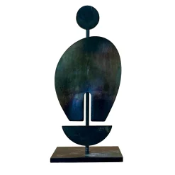 Umanoide Oxidized Iron Sculpture
