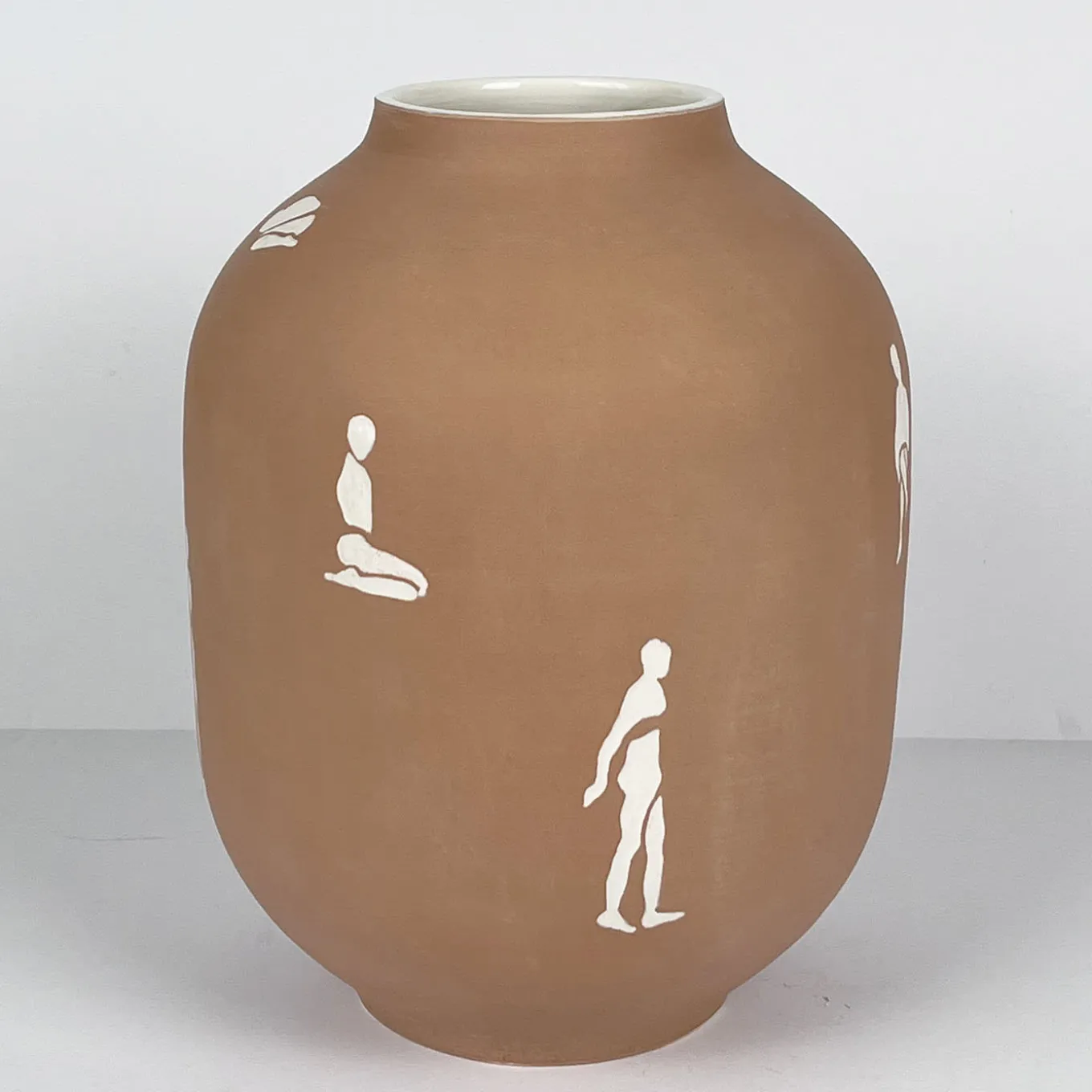 Vaso con Figure White and Beige Vase