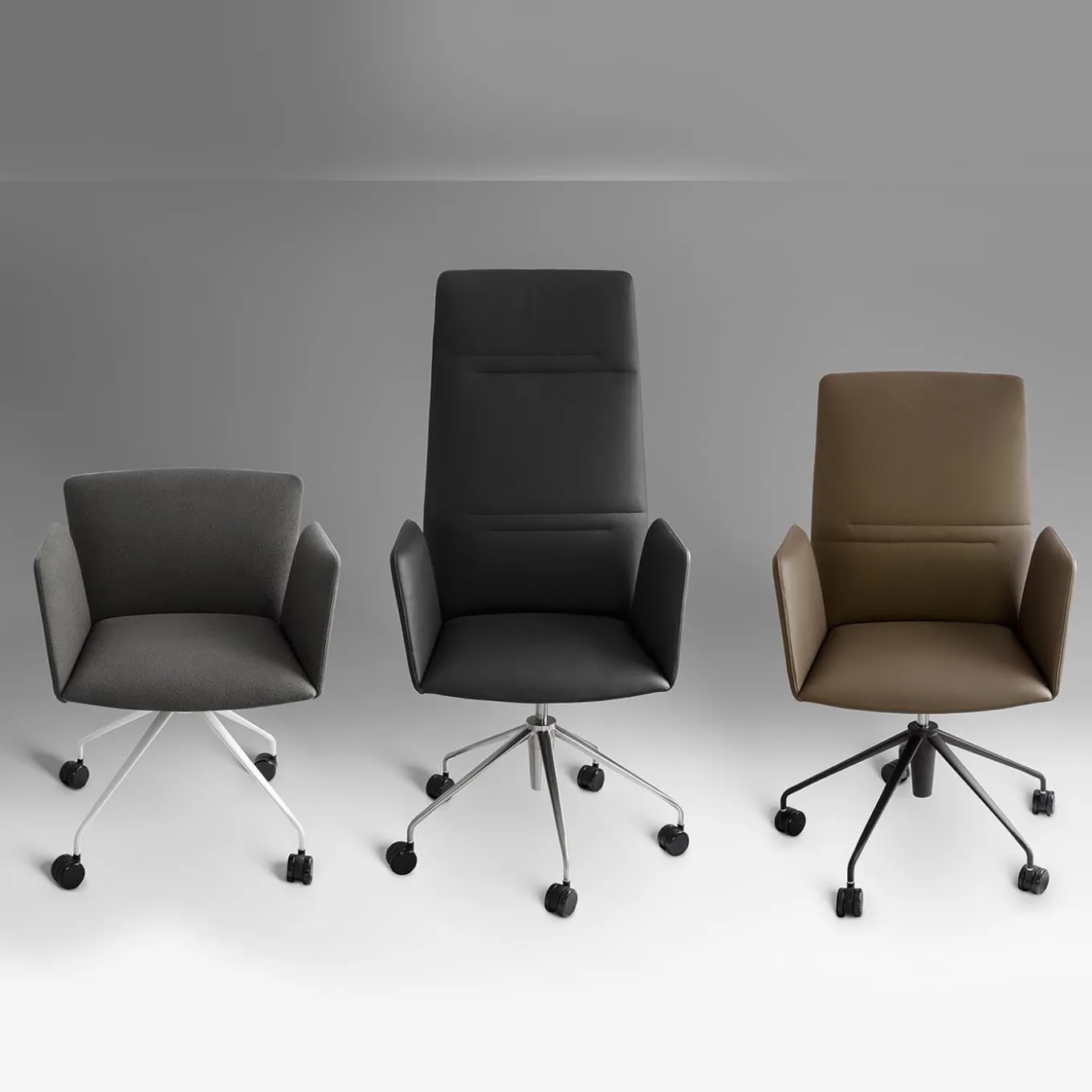 Vela Tall Black Leather Swivel Armchair by Lievore Altherr Molina