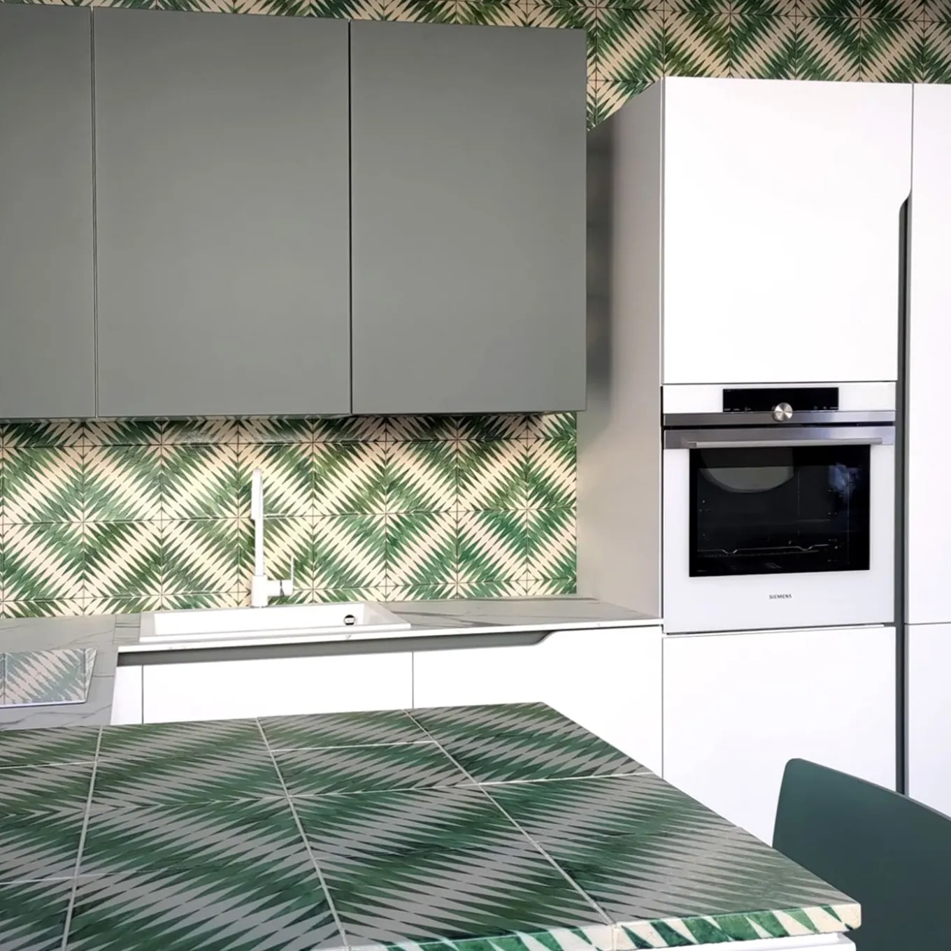 Verde Collina Set of 4 Tiles #2