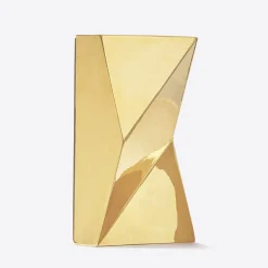 Verso A Gold Vase by Antonio Saporito