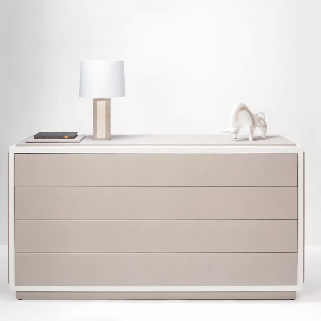 Vittoria 4-Drawer Dresser