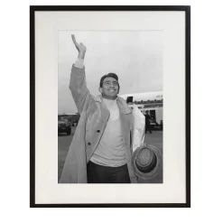 Walter Chiari Framed Print by Keystone