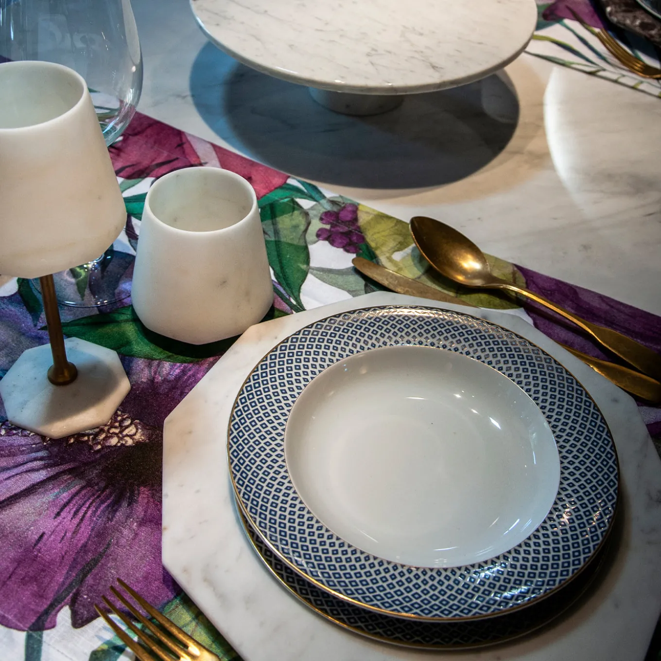 Water Glass in white Carrara marble and brass