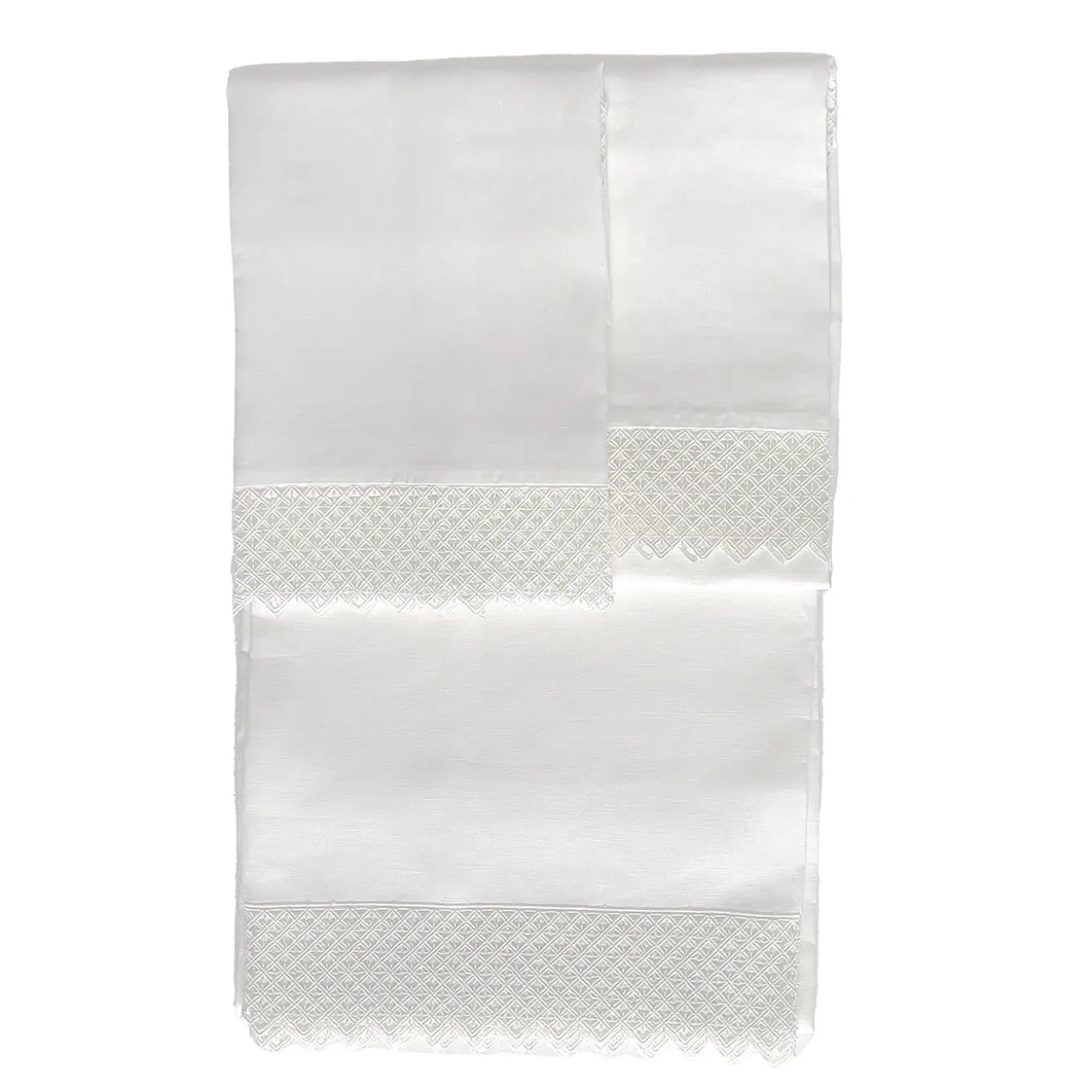 White Linen Bed Set with Macramé
