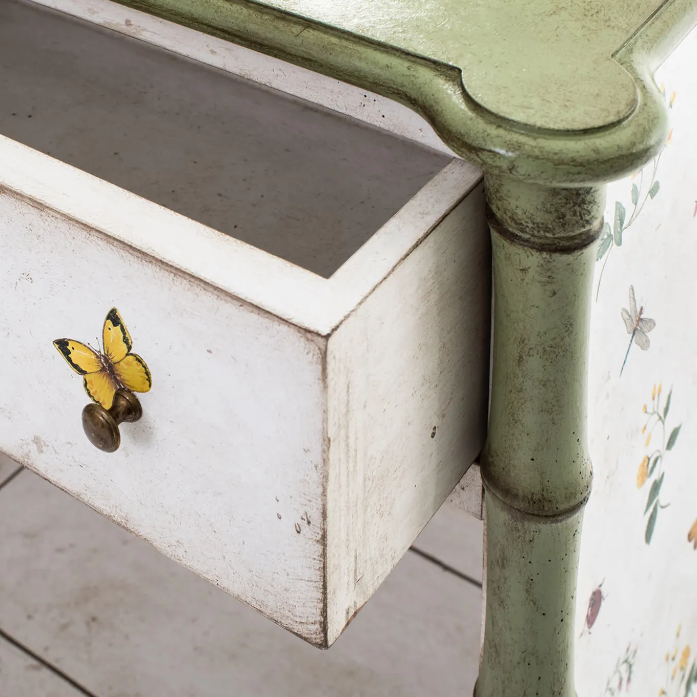 White-Green Lombardia Bamboo Nightstand with Butterflies
