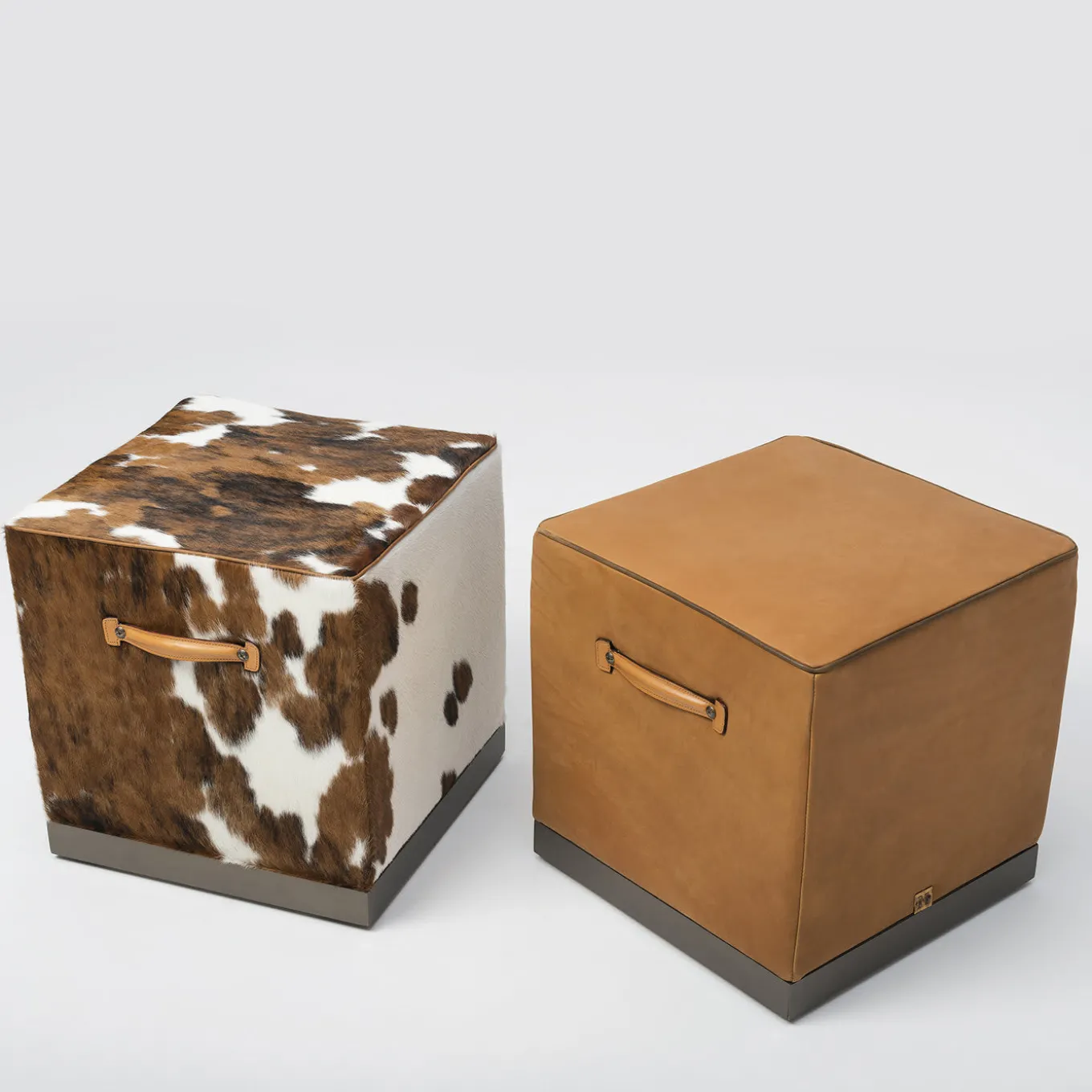 Zazà cubic Cavallino leather pouf