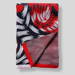 Zing Polychrome Blanket by Hanna Werning