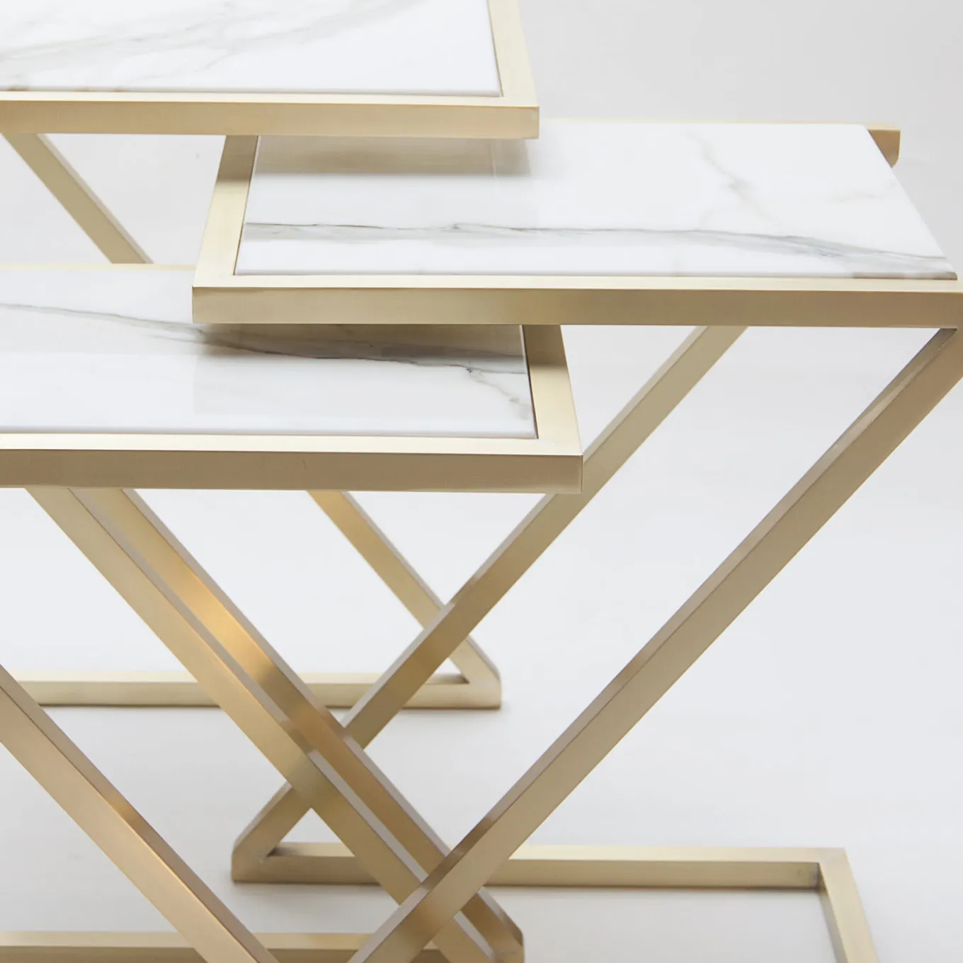 Zumm Zum Zu Set of 3 White Marble Nesting Tables